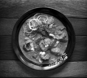 Soya Chaap With Gravy