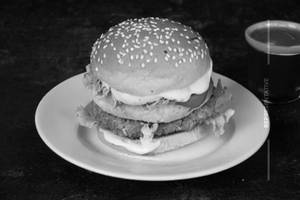 Veg Spicy Aloo TIkki Burger 