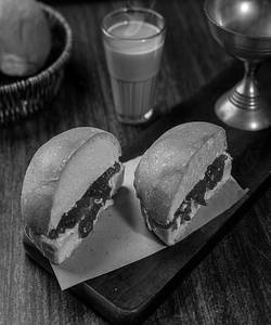 Bun Maska Jam