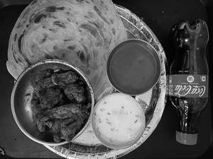 Andhra Chicken Fry + 2 Pcs Malabar Paratha + Coke