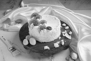 White Forest Gateau [Eggless]