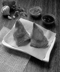 Samosa (2pcs)