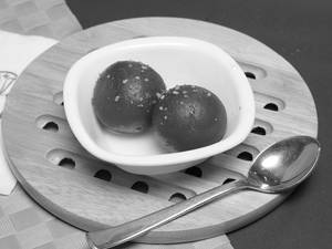 Hot Gulab Jamun