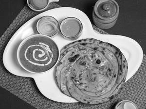 Dal Makhani + Butter Paratha