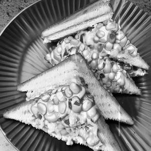 Chilli Cheese Corn Sandwich
