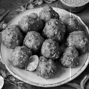 Schezwan Chicken Balls