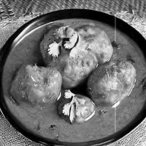 Laal chowk dum aloo