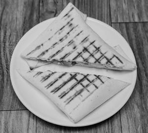 Veggie olive multigrain wrap