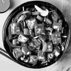 Chilli paneer                                                                                                                                            