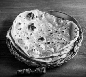 Plain tawa butter roti