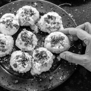 Dahi Puri (Curd Separate in parcel)