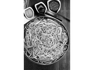 Veg Hakka Noodles