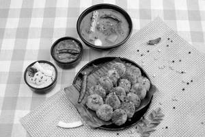 Ghee Podi Mini Idli - 16 Pc