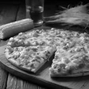 Cheesy Golden Corn Pizza 7 Inches