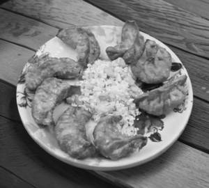 Veg fried momos [6 pieces]