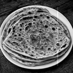 Lachedar Paratha