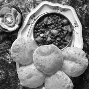 Dal Kachori With Channa [1 Piece]