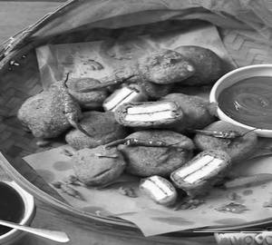 Paneer pakoda