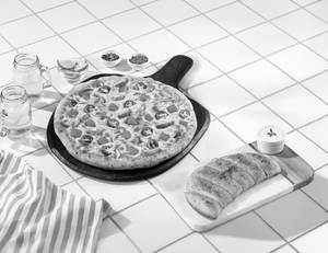 Veggies Volcano Pizza [Big 10"] + Garlic Bread ...