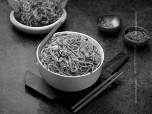 Egg Sichuan Noodles