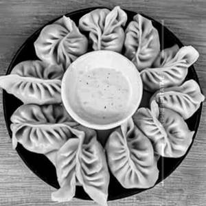 White Sauce Gravy Momo