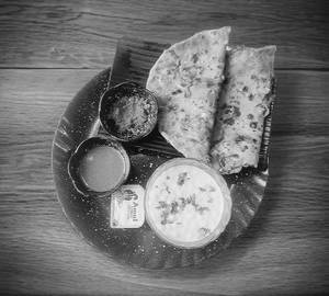 Tawa  Aloo Paratha Combo