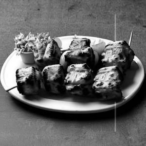 Chicken tikka roll   [barbeque style]