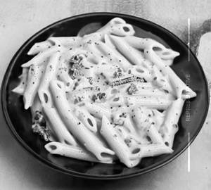 White sauce pasta