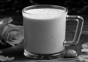 Creamy Rose Milk