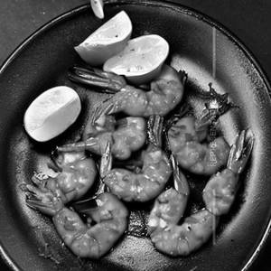 Fish Prawns In Hot Garlic Sauce