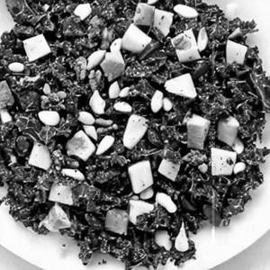 Balsamic kale salad