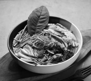 Thai ramen bowl [veg]