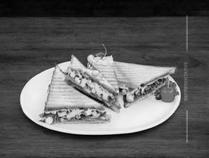 Chilli Cheese Corn Sandwich