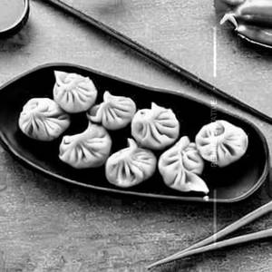 Chilli pan fried momos  [veg]