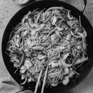Vegetable Singapore Noodles [500ML]