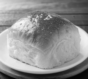 Extra 1 Pav