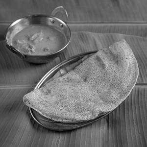 Dosa With Chicken Masala(2 Pcs)
