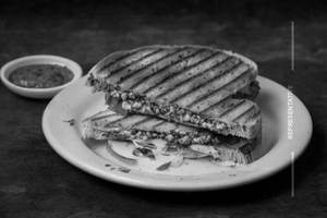 Pesto Chicken Sandwich