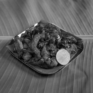 Chicken Sholay Kebab (boneless) (10-12 Pcs)
