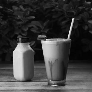 Chocolate, Cookie & Walnut Shake