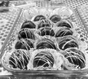 Chocolate bolls