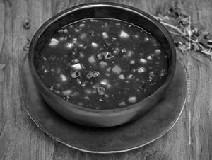 Hot N Sour Veg Soup