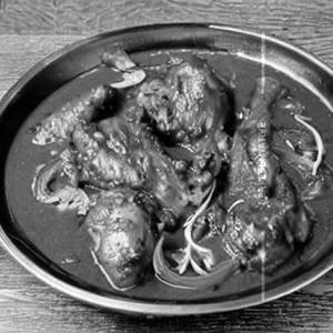 Aagri chicken sukka
