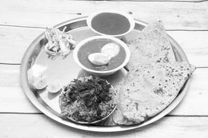 Egg Thali