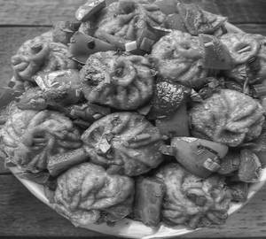 Special Red Chilli Momos