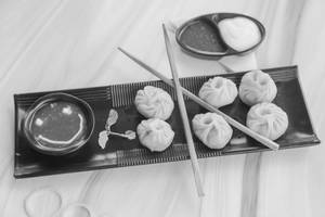 Veg  Momos [8 Pieces]