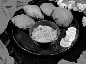 Sitafal Subzi With Puri Combo