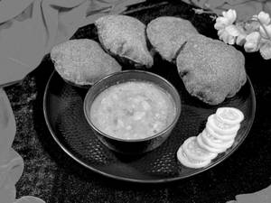 Aloo Subzi With Puri Combo
