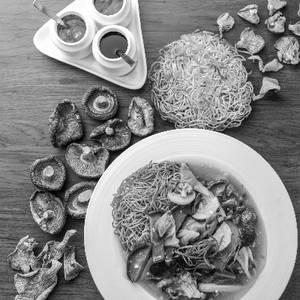 Pan Fried Noodles Veg