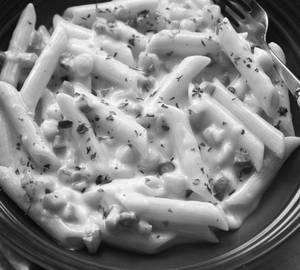 White Sauce Pasta